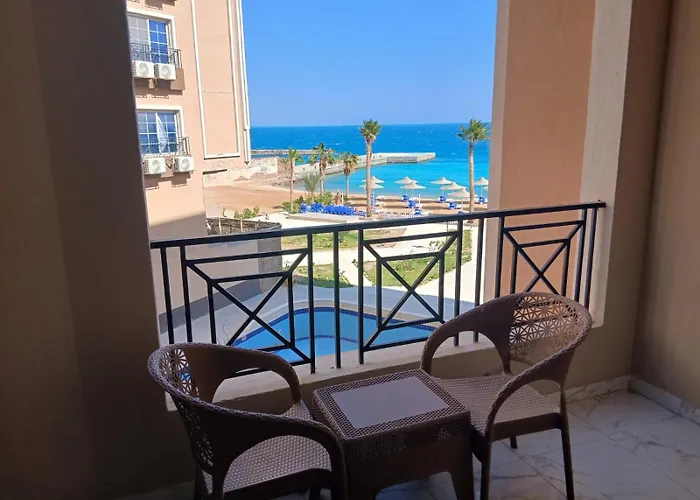 Juliana Resor 3* Gurdaka